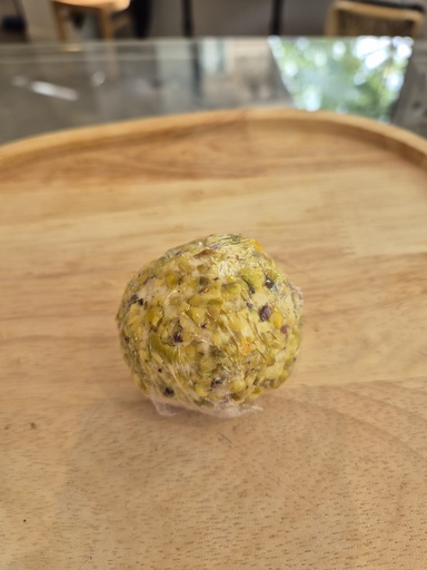[Qxqxqxq] Boule de chevre à la pistache